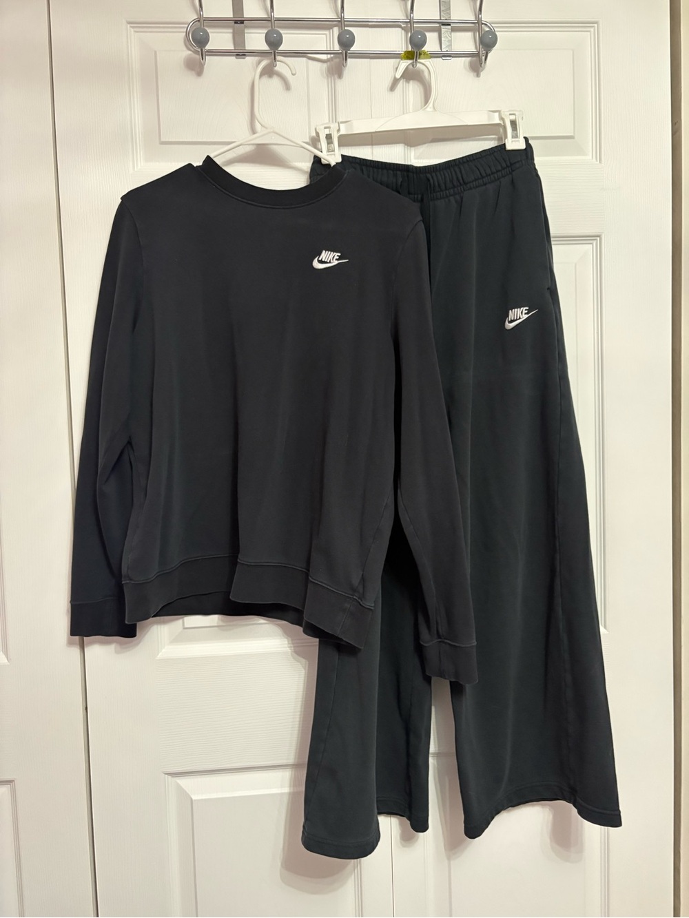 Nike Black Crewneck Sweatshirt and Wide Leg Pant Set